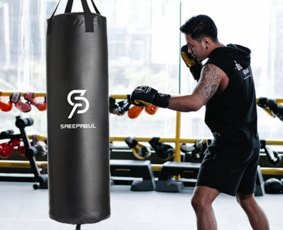 Sac de Frappe Noir 102-117 cm – Entraînement kickboxing & fitness pour adultes